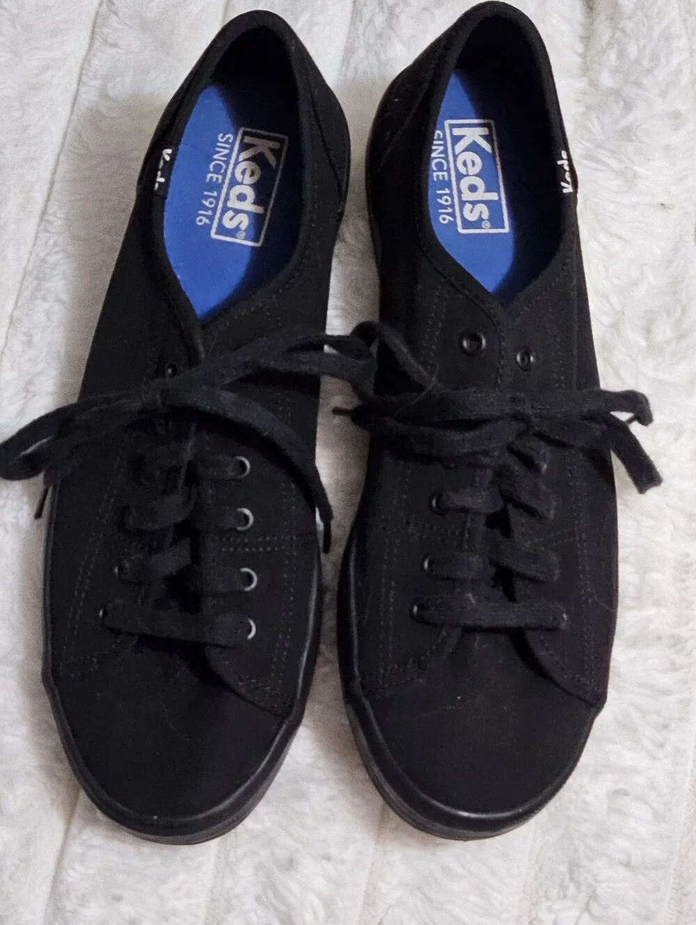 Keds Womens Black Classic Canvas Sneakers Black EUC Size 8